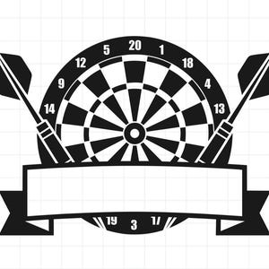 Könnte beinhalten: Eine schwarz-weiße grafische Illustration, die eine kreisförmige Dartscheibe mit nummerierten Segmenten und zwei gekreuzte Dartpfeile hinter einem leeren horizontalen Banner zeigt. Das Design ist vor einem dezenten Rasterhintergrund platziert und bietet eine klare, kontrastreiche Ästhetik.