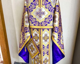 Prawosławne szaty liturgiczne, metaliczny brokat, haftowane krzyże