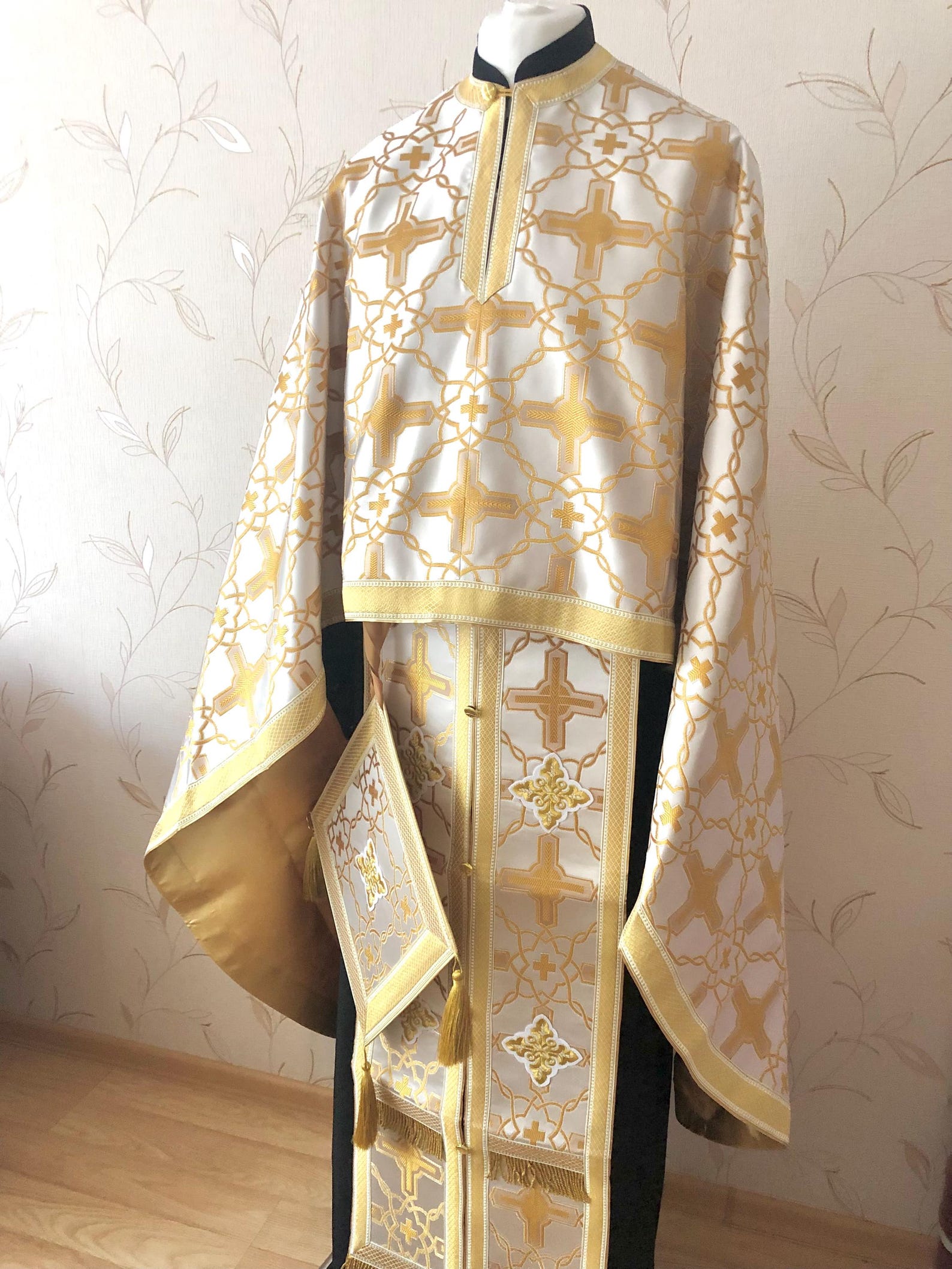 White Gold Greek Style Vestments, Orthodox Priest Clergy Vestments ...