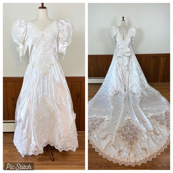 Gorgeous Preserved Vintage 1980s/90s Mori Lee Cath