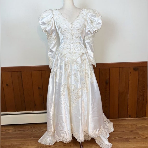 Stunning Vintage 90s Mori Lee Heavily Beaded Wedd… - image 3