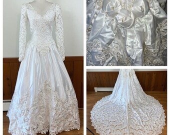 Spettacolare abito da sposa vintage anni '90 Mori Lee con lunghezza cattedrale!