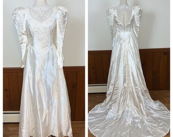 Splendido abito da sposa vintage in raso Alfred Angelo degli anni '90!