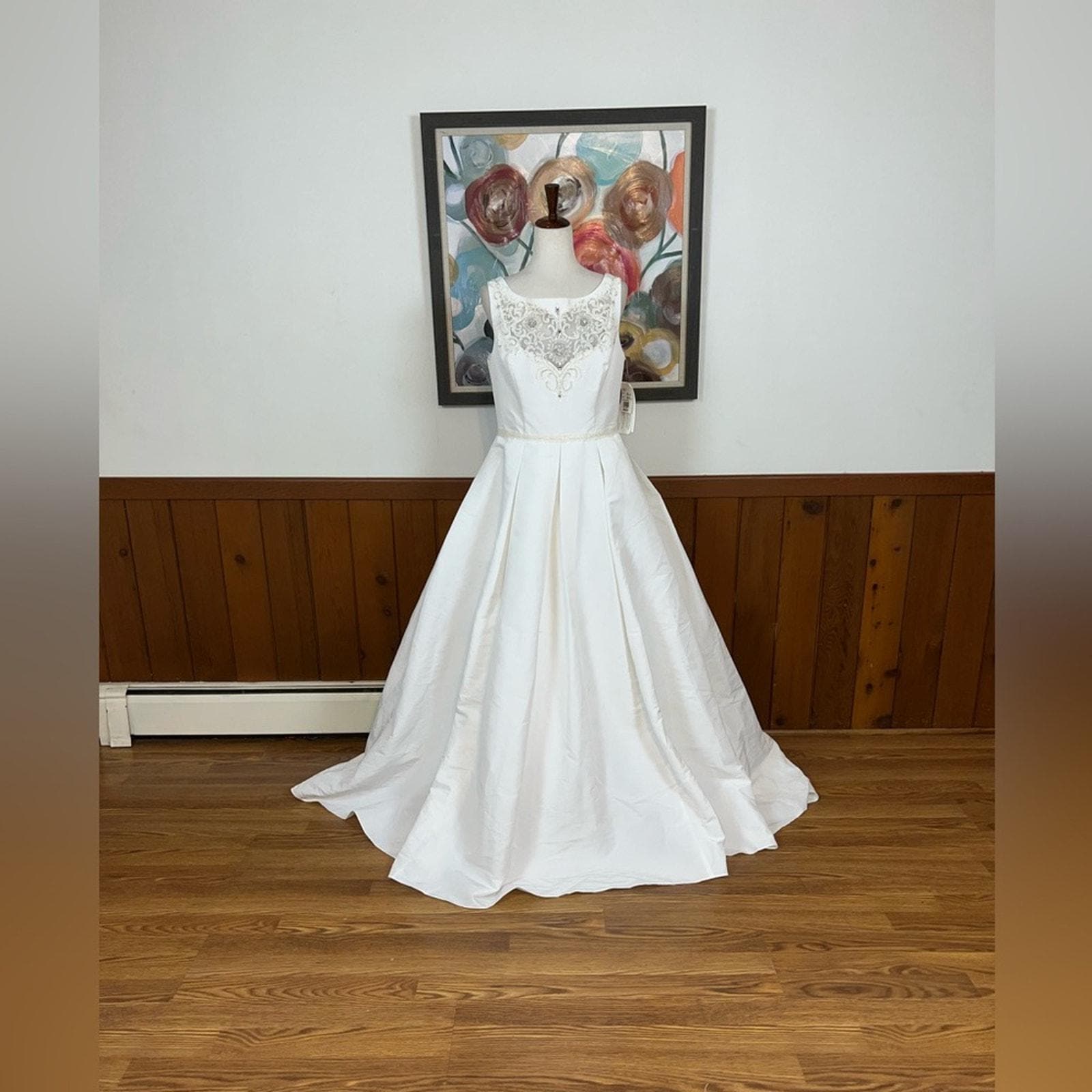 Stunning New David’s Bridal Heavy Taffeta Wedding Gown!