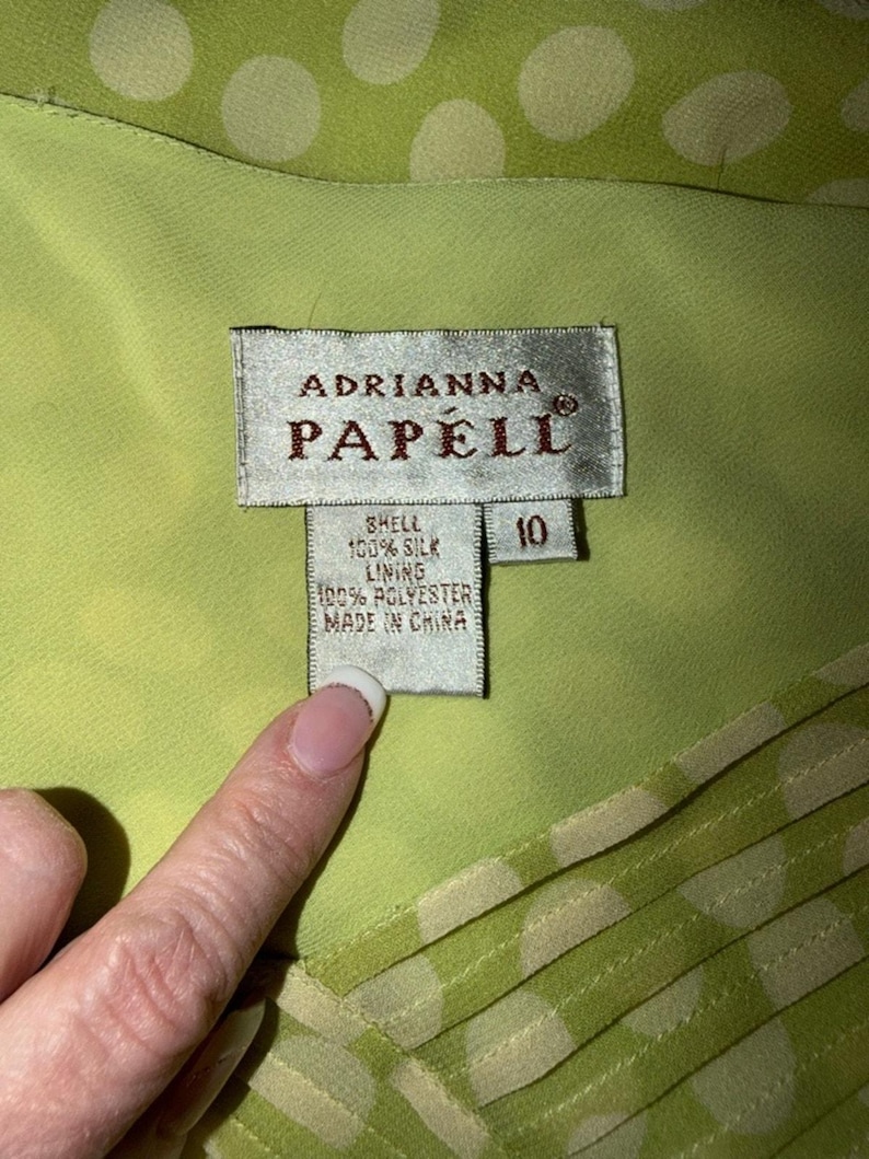 Hübsches Vintage 90er Jahre Adrianna Pall Seidengrünes Polka Dot Asymmetrisches Kleid Bild 7