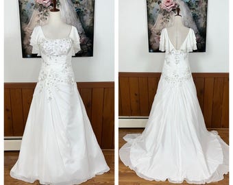 David's Bridal Wedding Dress Cascade Flow DISCOUNTED