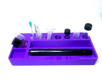 Fountain pen, or calligraphy pen organizer stand