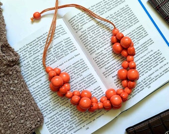 Unique wooden beaded jewelry for women,Wood bead necklace,Orange Boho necklace,Chunky bead necklace,Wood beaded necklace,Gift for her,Gifts