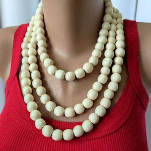 Beige chunky necklace,Boho necklace,Statement chunky necklace,Wood bead necklace,Chunky wooden necklace,Natural bead necklace,Eco necklace