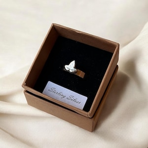 Silver Ivy leaf ring, sterling silver Ivy jewelry, handmade silver ring, unique silver ring