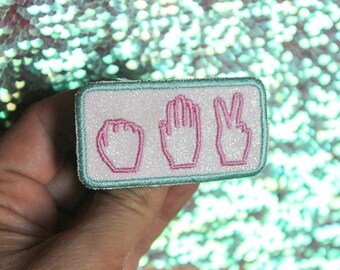 Brooch Shifumi stone leaf scissors jewel fabric cream glitter reflections rainbow embroidery thread pink bubblegum turquoise made in France