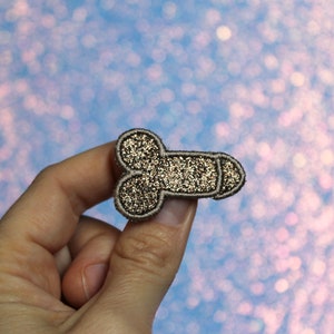 Broche micro pénis pailleté couleur bronze trop mignon badge bijou amusant très distingué tissu paillettes brodé fil bronze made in France