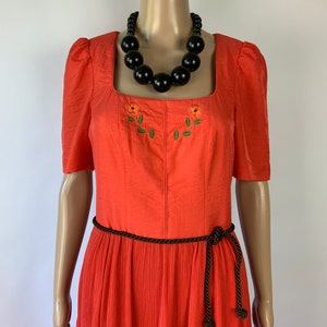Vintage Red Summer Maxi Dress Puff Sleeve Austrian Folk Dirndl Gown Size S SPORTALM zdjęcie 6