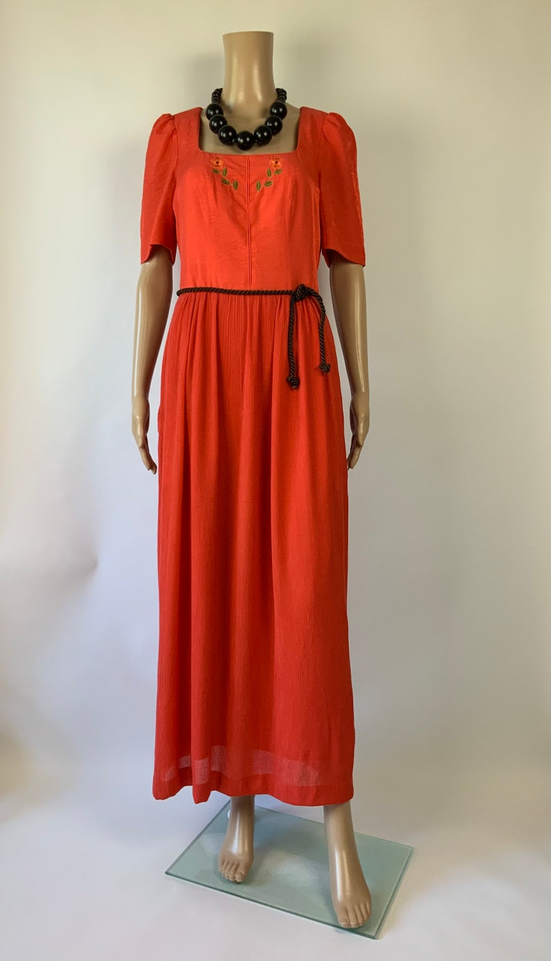Vintage Red Summer Maxi Dress Puff Sleeve Austrian Folk Dirndl Gown Size S SPORTALM zdjęcie 10