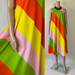 VUOKKO Vintage Iconic Colourful Sleeveless Atlantis Dress / Summer Stripe Dress / A-Line Tent Dress / Size S - M / MARIMEKKO