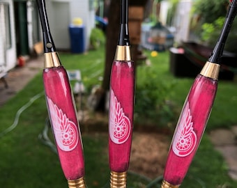 Detroit red wings dart set