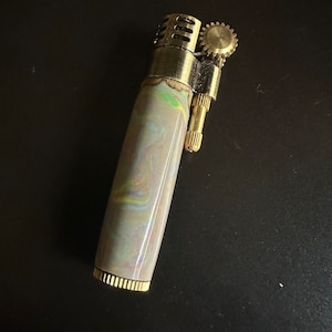 Handcrafted lighter