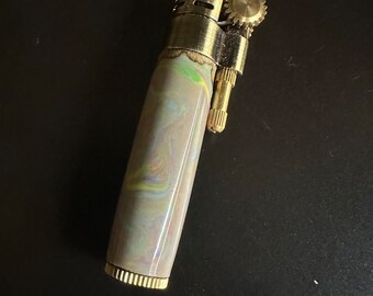 Handcrafted lighter