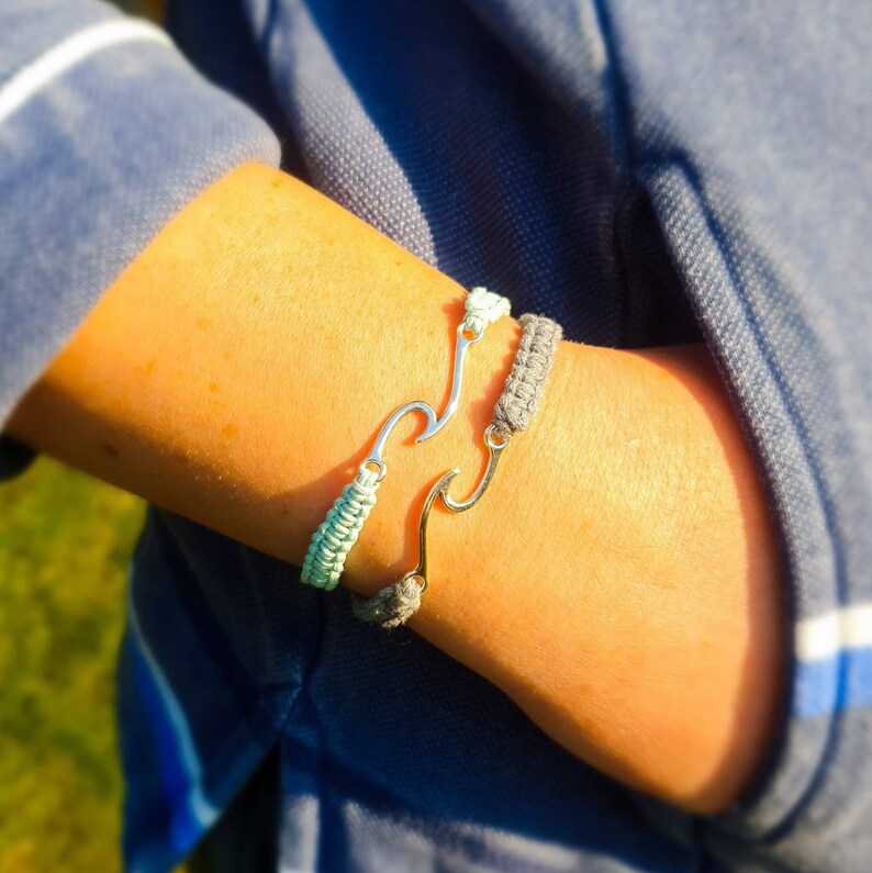 Wave Bracelet Surfer Friendship Macrame Bracelet Waves Charm Etsy