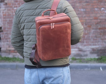 Personalisierter Leder Reiserucksack für Männer / Leder Laptop Rucksack / Leder Rucksack Made in Ukraine / Handgemachtes Geschenk / Geschenk für Ihn