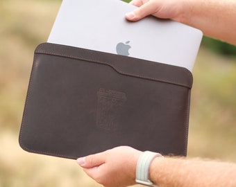 Leather Case for MacBook Pro 14 / Slim Case for New MacBook Air M2 / Protective Case for MacBook Pro 13 M2 and MacBook Pro 16 M1 / Gift