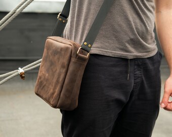side leather bag for man