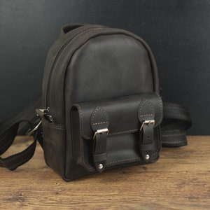 Sac à dos en cuir personnalisé pour femme / Mini sac à dos / Sac à dos en cuir / Sac à dos d'école / Sac à dos de ville / Fabriqué en Ukraine / Cadeaux de Noël