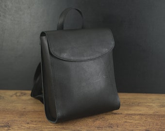 Personalized Leather Backpack for Women, Work backpack, Leather Laptop Rucksack, Daily City Backpack, Casual Rucksack, Free initials