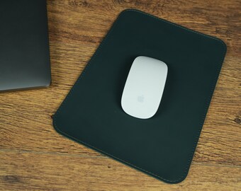 Personalized Leather mouse pad, Handmade leather mouse mat, Personalized leather gift, Small table mat, Custom mousepad, Medium desk mat