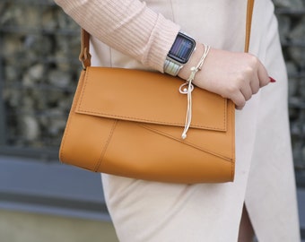 Personalized Leather Crossbody Bag, Minimalist Shoulder Bag