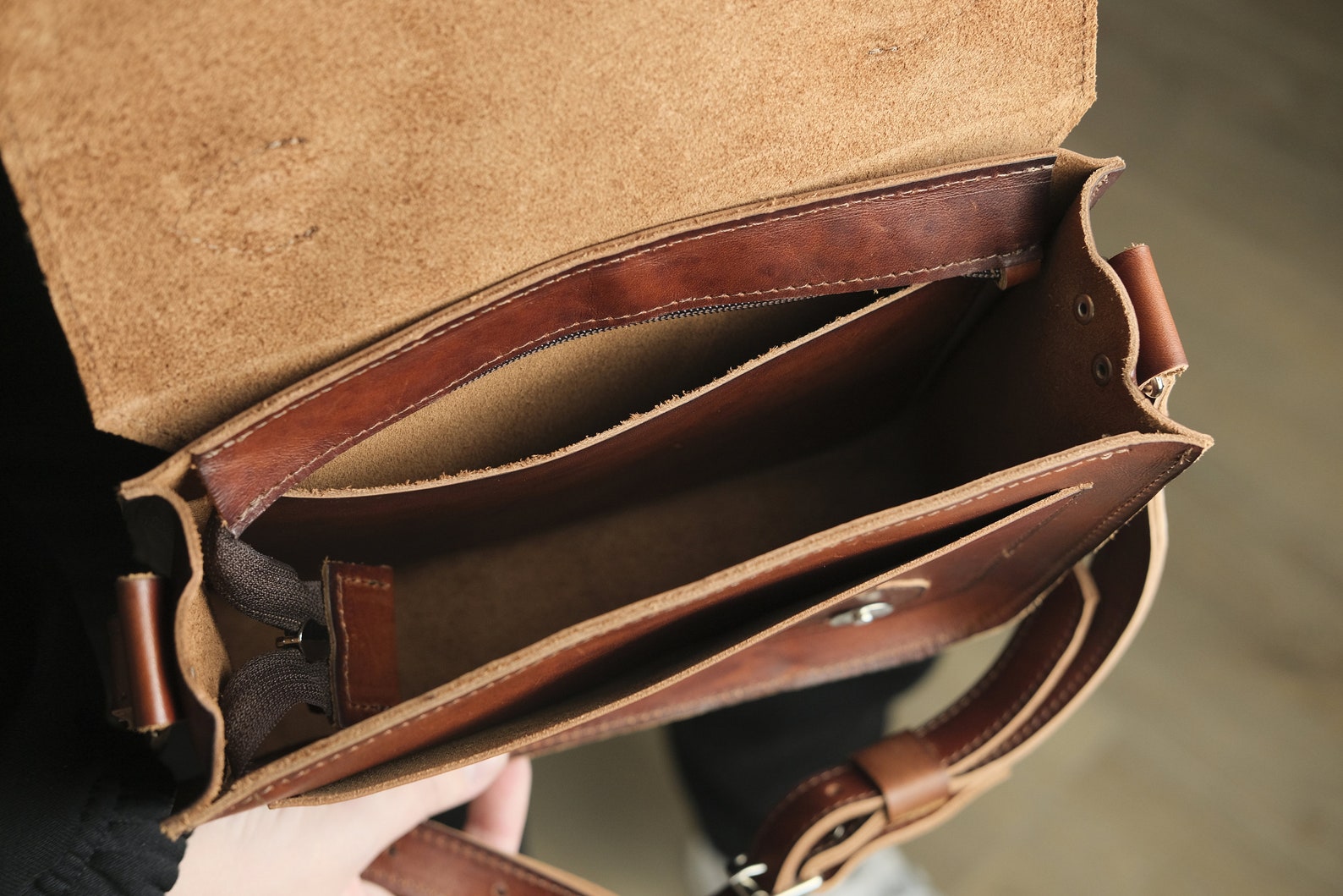 Personalized Leather Shoulder Bag / Crossbody Leather Bag / - Etsy