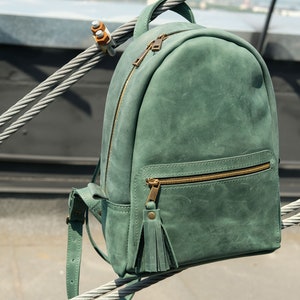 Sac à dos en cuir personnalisé, sac à dos en cuir pour femme, sacs à dos pour femme, petit sac à dos en cuir, cadeau personnalisé pour elle, gravure personnalisée
