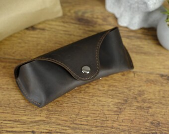 Personalized Leather Glasses Case, Handmade Slim Eyewear Sleeve for Medium Frames, Custom Crazy Horse Sunglass Holder, Gift Idea for Him Her