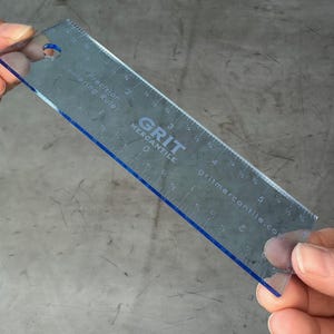 Center-Finding Acrylic Ruler: Accurate Measurements, Easy Borders 6 inch ruler