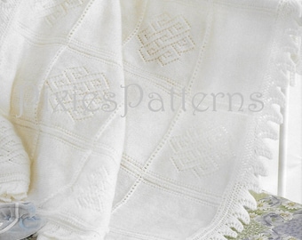 Heirloom panelled baby shawl knitting pattern. PDF in English only. 4 ply. Instant digital download