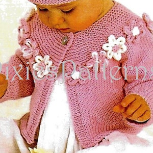 Modèle de tricot de cardigan orné de fleurs pour bébé/enfant en bas âge. 41cm 56cm 16 22 poitrine. Tricot double. Téléchargement numérique instantané PDF image 2