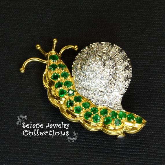 Emerald Diamond 18k Yellow Gold Snail Brooch Vinta