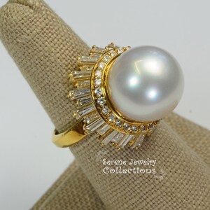 South Sea Pearl Diamond 18k solid gold Ring Vintage Ring Size 5.25