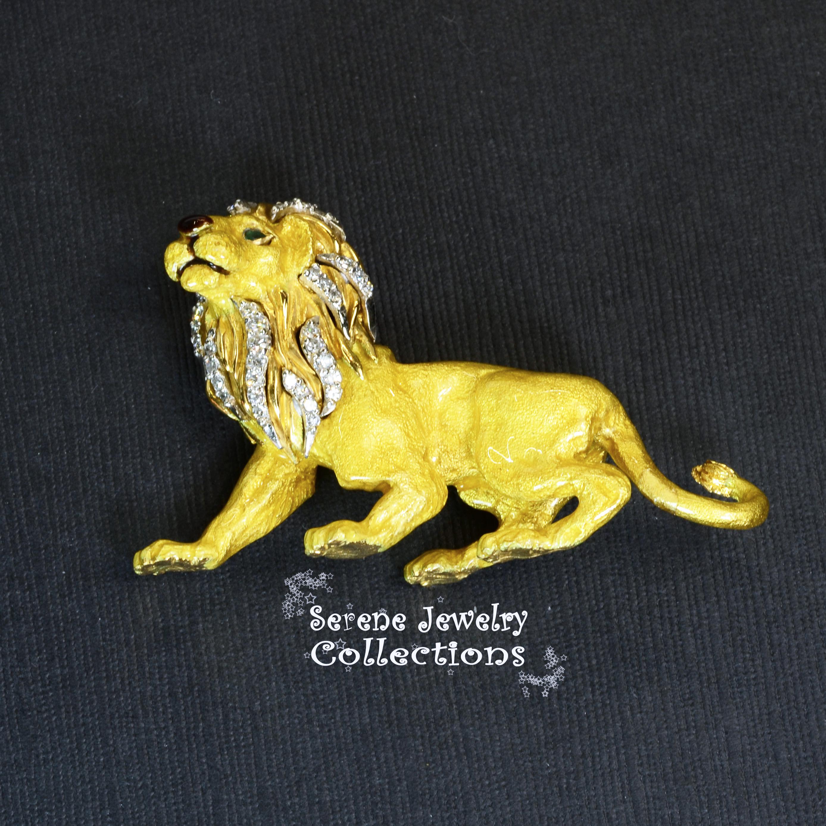 Tiffany & Co Emerald Diamond 18k Yellow Gold Lion Brooch