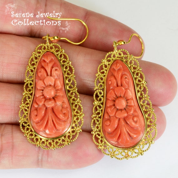 Japanese Momo Carved Coral 18k Yellow Gold Filigr… - image 4