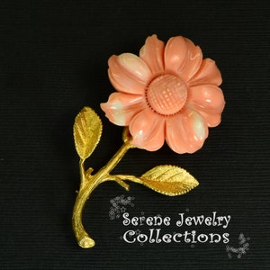 Coral Flower 14k Yellow Gold Brooch Pin Vintage