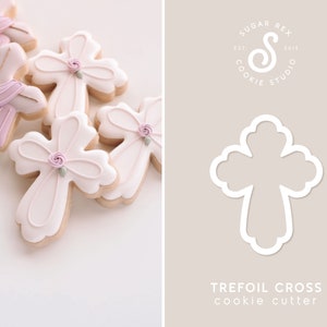 Trefoil Cross Cookie Cutter