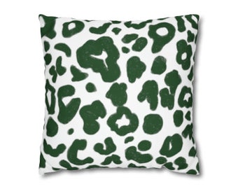 Green animal print 18x18 polyester pillow cover