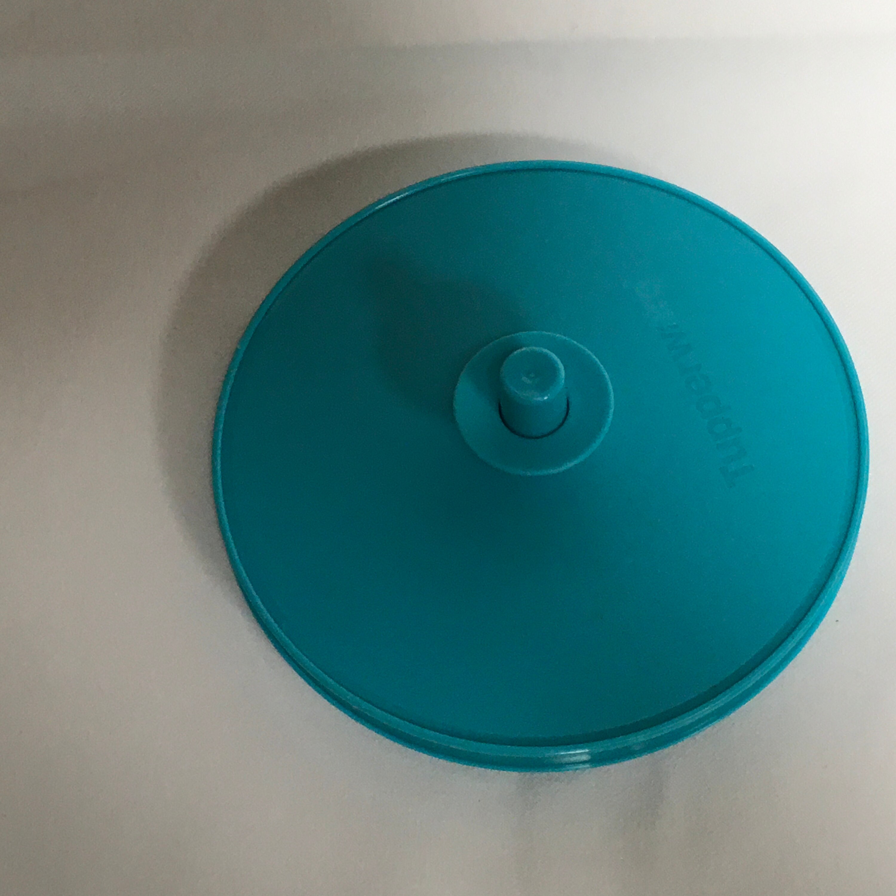 Tupperware Lids Seal Push Button 1417 Fits 1 Gallon Pitcher 1416 3096