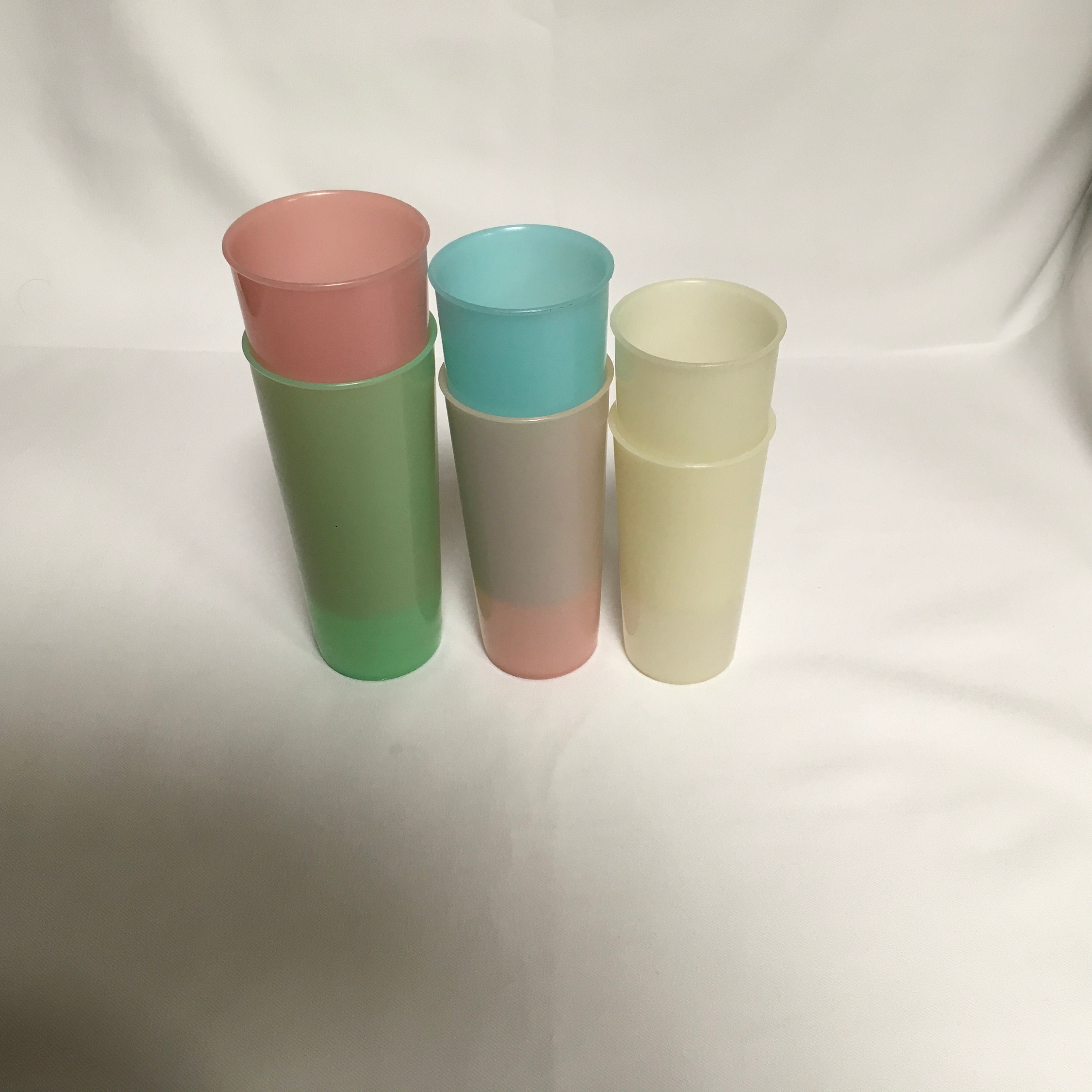New Tupperware Vintage Get it All Tumbler Bouquet 9oz, 12oz and 16oz Set of  12 with Seals