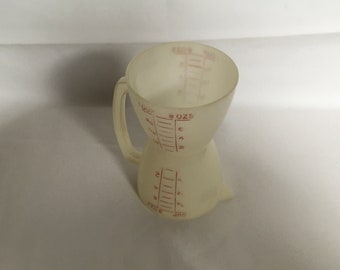 Vintage Tupperware  Measure - Twin Measuring Cup Wet Dry Double Sheer White  860 Measuring Cup Replacement Food  Prop  Video Baking Cooking