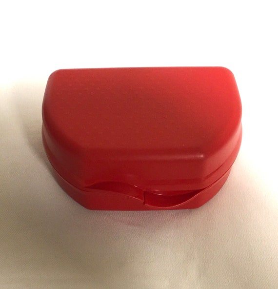 Tupperware Red Snack Box Lunch Box Sandwich Container Snap - Etsy