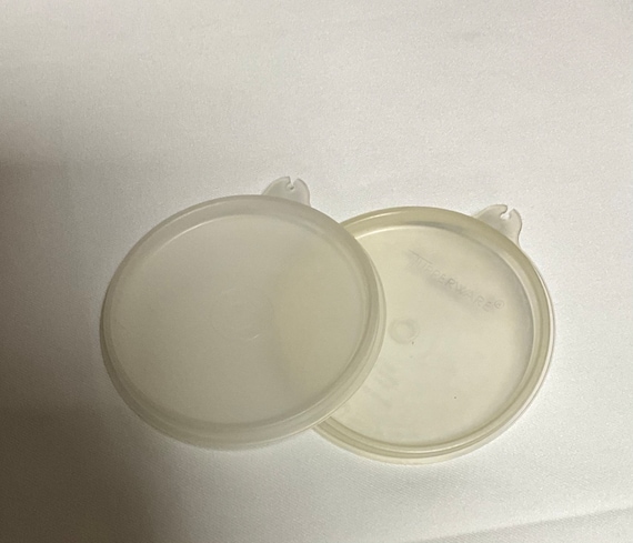 Tupperware 215 Lid Set of 2 or 5227 Fits 321 564 20 Oz Bowl