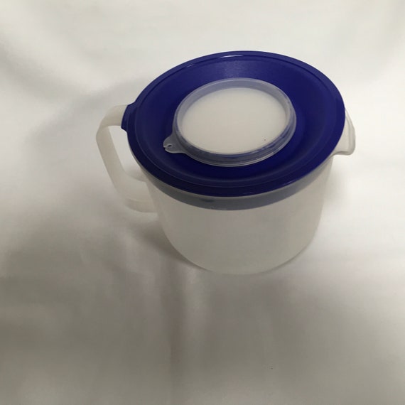 Vintage Tupperware Mix N Store Measuring Pitcher Bowl 8 Cup 2