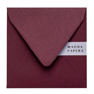 Buste quadrate bordeaux premium (155 x 155 mm) / Buste da 135 g/m² / Inviti per matrimonio, Save the Date, Inviti per feste e inviti per fidanzamento